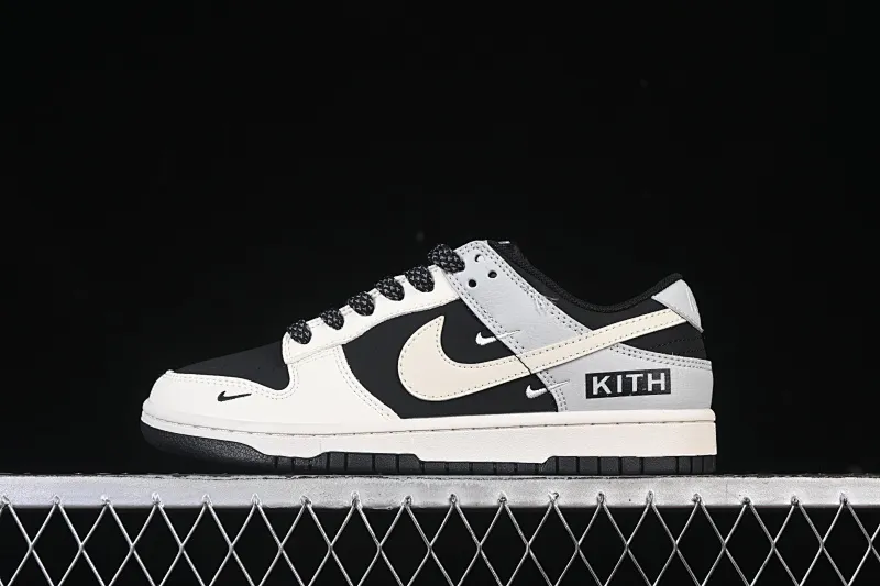 All categories Nk SB Dunk Series Nk SB Dunk Low High-end customized low-top sneakers Nike SB Dunk Low Kith joint beige black and gray three hooks Air Force One low-top casual sneakers QW5836-012